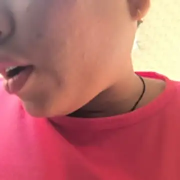 Francesca ferrari online show from February 9, 2:48 pm