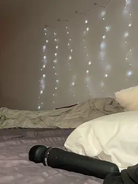 Snapshot of haileyhope_ chatting on October 26, 9:48 pm haileyhope  online show from October 26, 9:48 pm