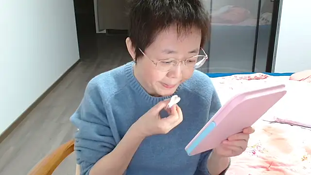 sonyx online show from January 8, 3:29 pm