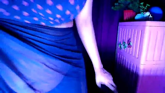 Snapshot of Kashish_11 chatting on March 9, 9:36 pm Kashish 11 online show from March 9, 9:36 pm