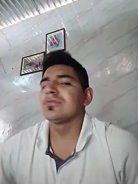 latino17 online show from March 12, 2:43 pm
