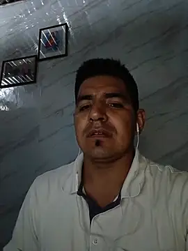 latino17 online show from March 5, 7:27 am