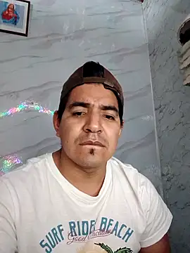 latino17 online show from May 16, 6:23 am