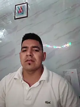 latino17 online show from March 28, 7:31 am