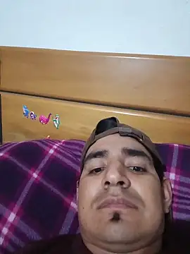 latino17 online show from December 5, 6:34 am