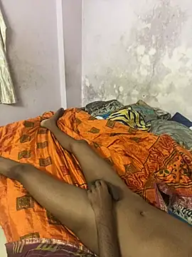 Snapshot of therawnomad chatting on February 24, 9:52 pm therawnomad online show from February 24, 9:52 pm