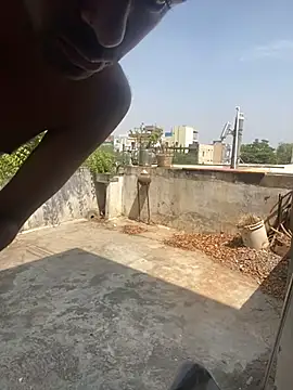 Snapshot of therawnomad chatting on March 5, 8:00 am therawnomad online show from March 5, 8:00 am