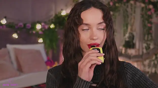 Meow Nancy online show from January 24, 6:24 am