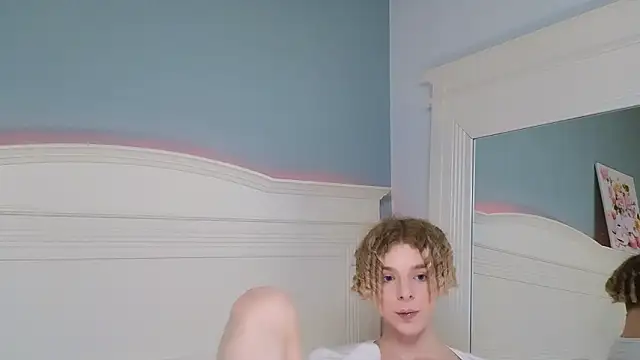 Kudi Minnt online show from March 12, 1:11 am