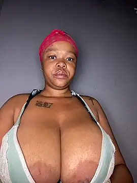 Mandy-101 online show from May 17, 4:34 am