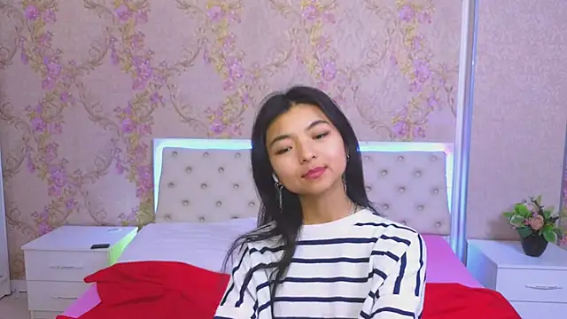 Shy Kira online show from January 15, 6:40 pm