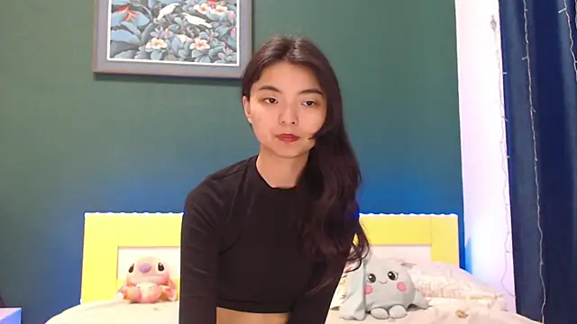 Shy Kira online show from January 13, 10:30 am