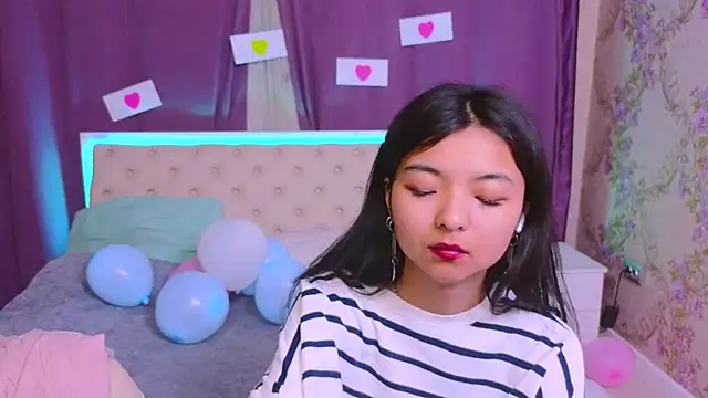 Shy Kira online show from February 11, 3:51 pm