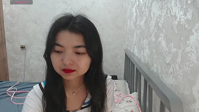 Snapshot of Shy_Kira chatting on July 2, 7:14 am Shy Kira online show from July 2, 7:14 am
