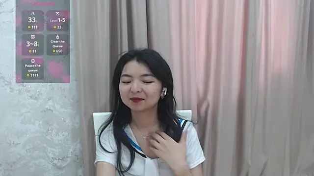 Snapshot of Shy_Kira chatting on July 14, 9:03 am Shy Kira online show from July 14, 9:03 am