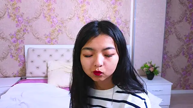 Shy Kira online show from January 24, 12:31 pm