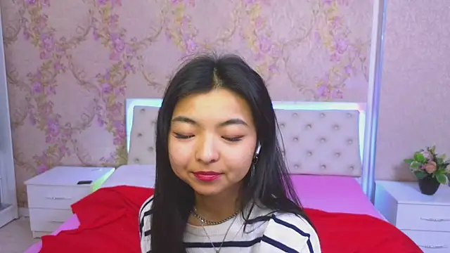 Shy Kira online show from January 15, 3:39 pm