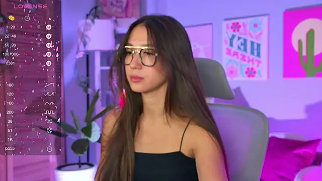 Snapshot of LanaBaker chatting on October 12, 2:57 am LanaBaker online show from October 12, 2:57 am