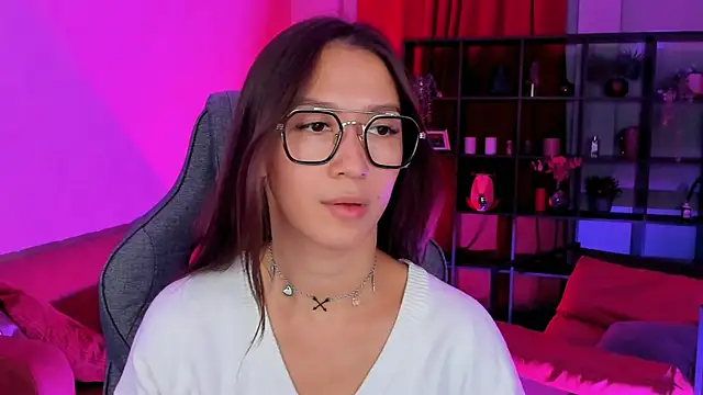 Snapshot of LanaBaker chatting on November 8, 2:48 am LanaBaker online show from November 8, 2:48 am