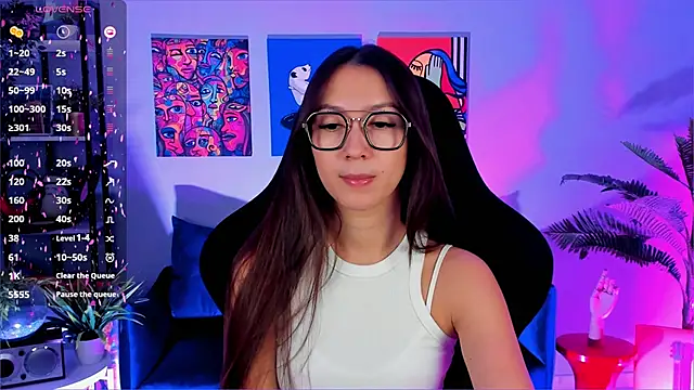 Snapshot of LanaBaker chatting on December 19, 2:59 am LanaBaker online show from December 19, 2:59 am