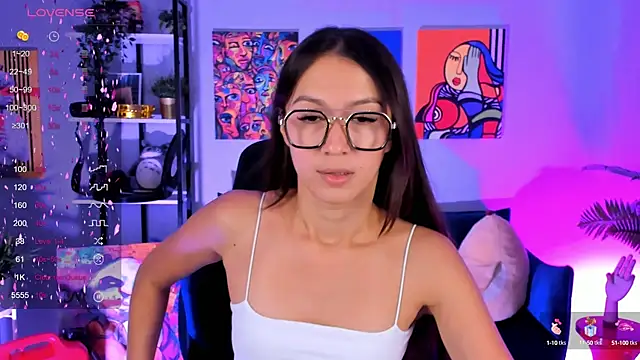 Snapshot of LanaBaker chatting on September 18, 3:31 am LanaBaker online show from September 18, 3:31 am