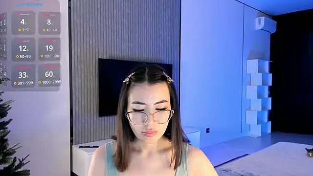 Snapshot of Naomi_52 chatting on December 8, 11:03 am Naomi 52 online show from December 8, 11:03 am