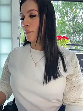 Sofia Convers online show from June 2, 1:00 pm