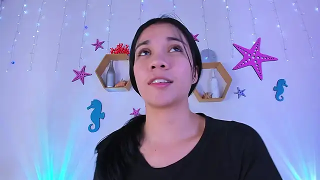 Emiily Parkerr online show from January 17, 2:59 am