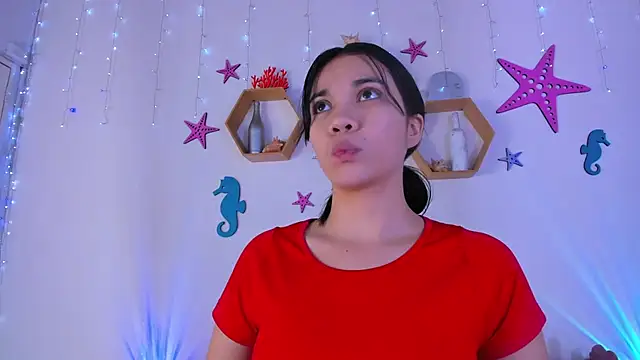 Emiily Parkerr online show from October 18, 2:57 am