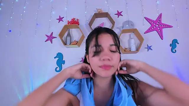 Emiily Parkerr online show from September 18, 3:09 am