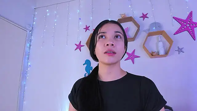 Emiily Parkerr online show from November 5, 2:58 am