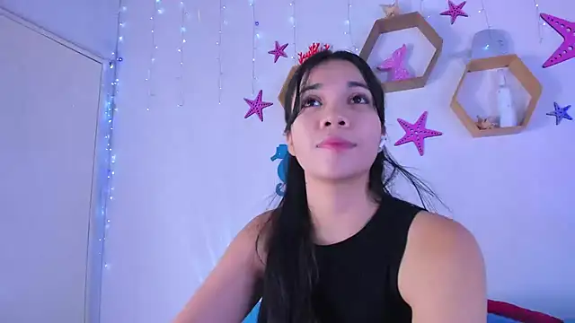 Emiily Parkerr online show from October 2, 2:59 am