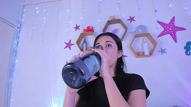 Emiily Parkerr online show from October 10, 3:18 am