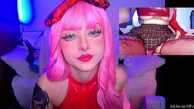 HollyDominic online show from December 2, 4:52 pm