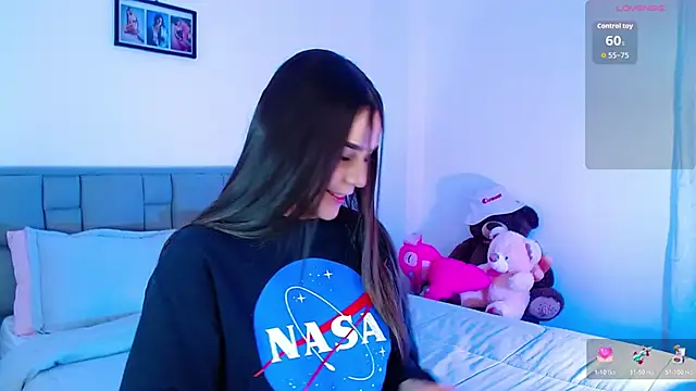 astrid-omega online show from February 5, 1:56 am