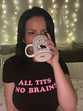 Snapshot of Off__Melonenmandy chatting on February 20, 7:38 pm Off Melonenmandy online show from February 20, 7:38 pm