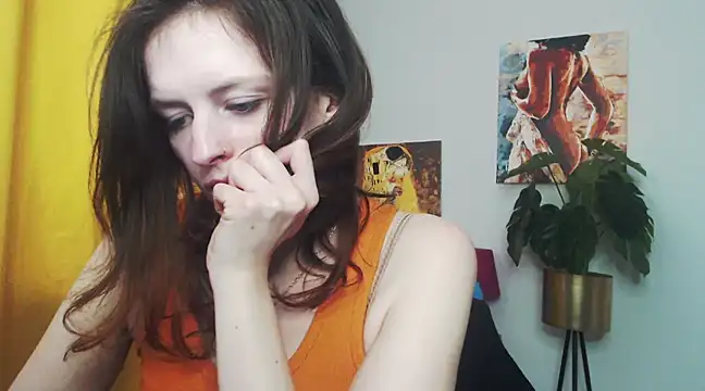 Snapshot of juicyNadine chatting on February 6, 12:26 pm juicyNadine online show from February 6, 12:26 pm