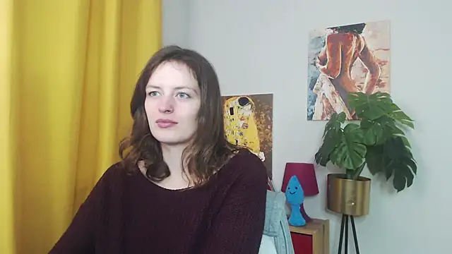 Snapshot of juicyNadine chatting on November 12, 5:55 am juicyNadine online show from November 12, 5:55 am