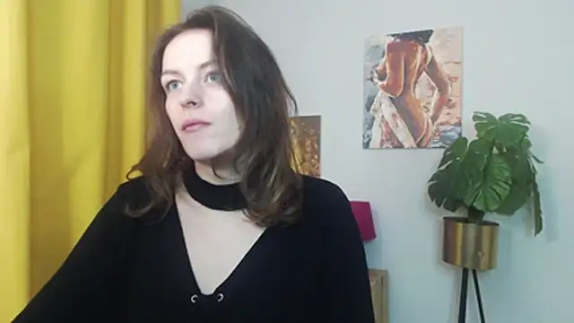 Snapshot of juicyNadine chatting on December 1, 5:52 am juicyNadine online show from December 1, 5:52 am