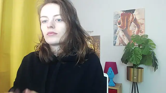 Snapshot of juicyNadine chatting on November 24, 5:51 am juicyNadine online show from November 24, 5:51 am