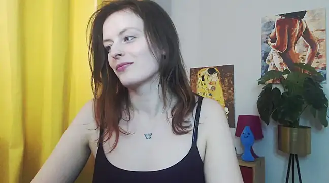 Snapshot of juicyNadine chatting on February 10, 12:29 pm juicyNadine online show from February 10, 12:29 pm