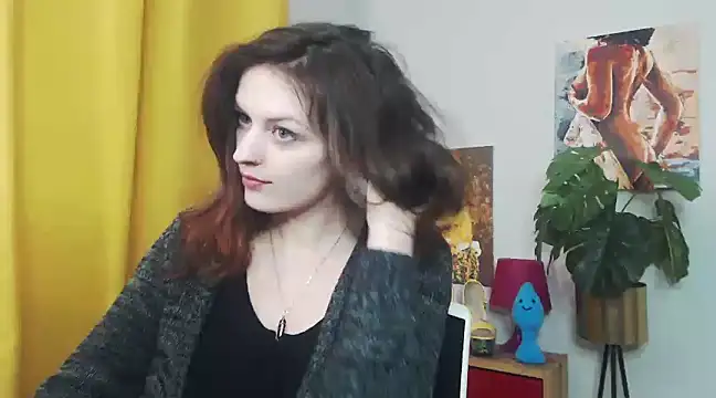 Snapshot of juicyNadine chatting on March 3, 6:09 am juicyNadine online show from March 3, 6:09 am