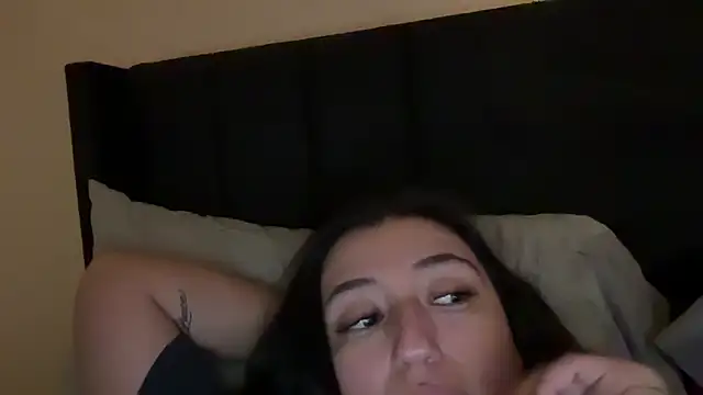 Snapshot of rubybabyxo chatting on February 26, 7:12 am rubybabyxo online show from February 26, 7:12 am