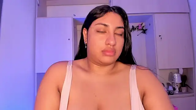 CANDYGABYY online show from April 23, 7:37 pm