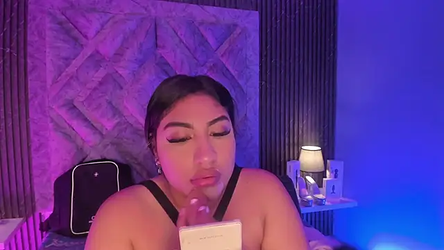 Snapshot of CANDYGABYY chatting on February 17, 4:10 am CANDYGABYY online show from February 17, 4:10 am