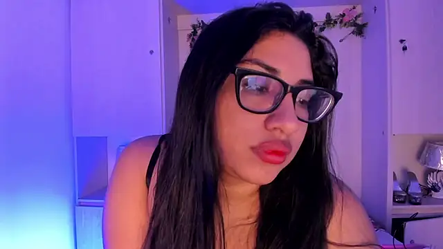 Snapshot of CANDYGABYY chatting on June 9, 7:59 pm CANDYGABYY online show from June 9, 7:59 pm