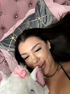 Snapshot of NatyDesiree chatting on September 18, 7:50 pm NatyDesiree online show from September 18, 7:50 pm