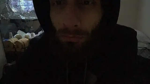 pantslesstraveler plt online show from November 5, 6:00 pm