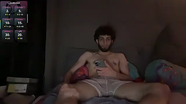 pantslesstraveler plt online show from October 4, 7:10 am