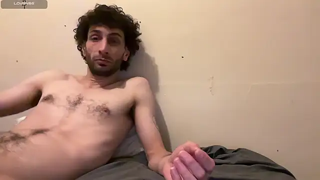 pantslesstraveler plt online show from November 14, 7:01 am